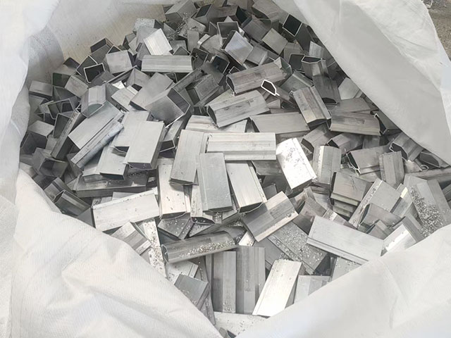 �UƷ�����ИI�������T